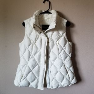 Eddie Bauer Ivory Quilted Goose Down Vest - M
